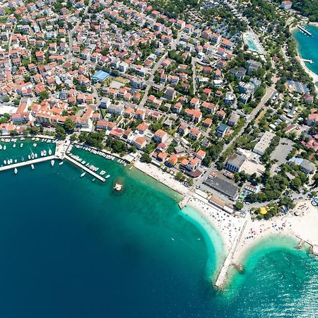 Apartments By The Sea Selce, Crikvenica - 15063 Eksteriør bilde