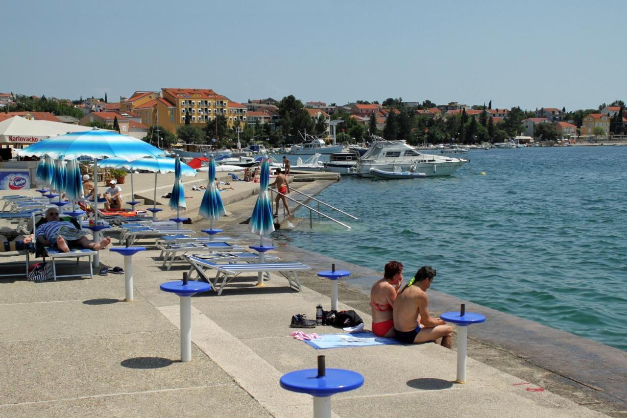 Apartments By The Sea Selce, Crikvenica - 15063 Eksteriør bilde